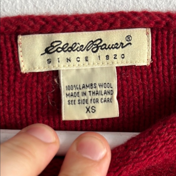 Eddie Bauer Red Crew Neck Sweater - Picture 3 of 4